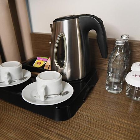 Mercure Istanbul West Hotel & Convention Center Ngoại thất bức ảnh