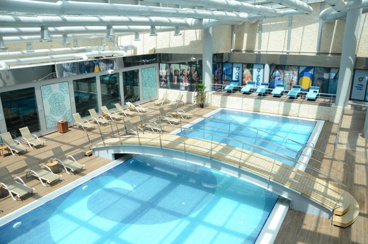 Mercure Istanbul West Hotel & Convention Center Ngoại thất bức ảnh