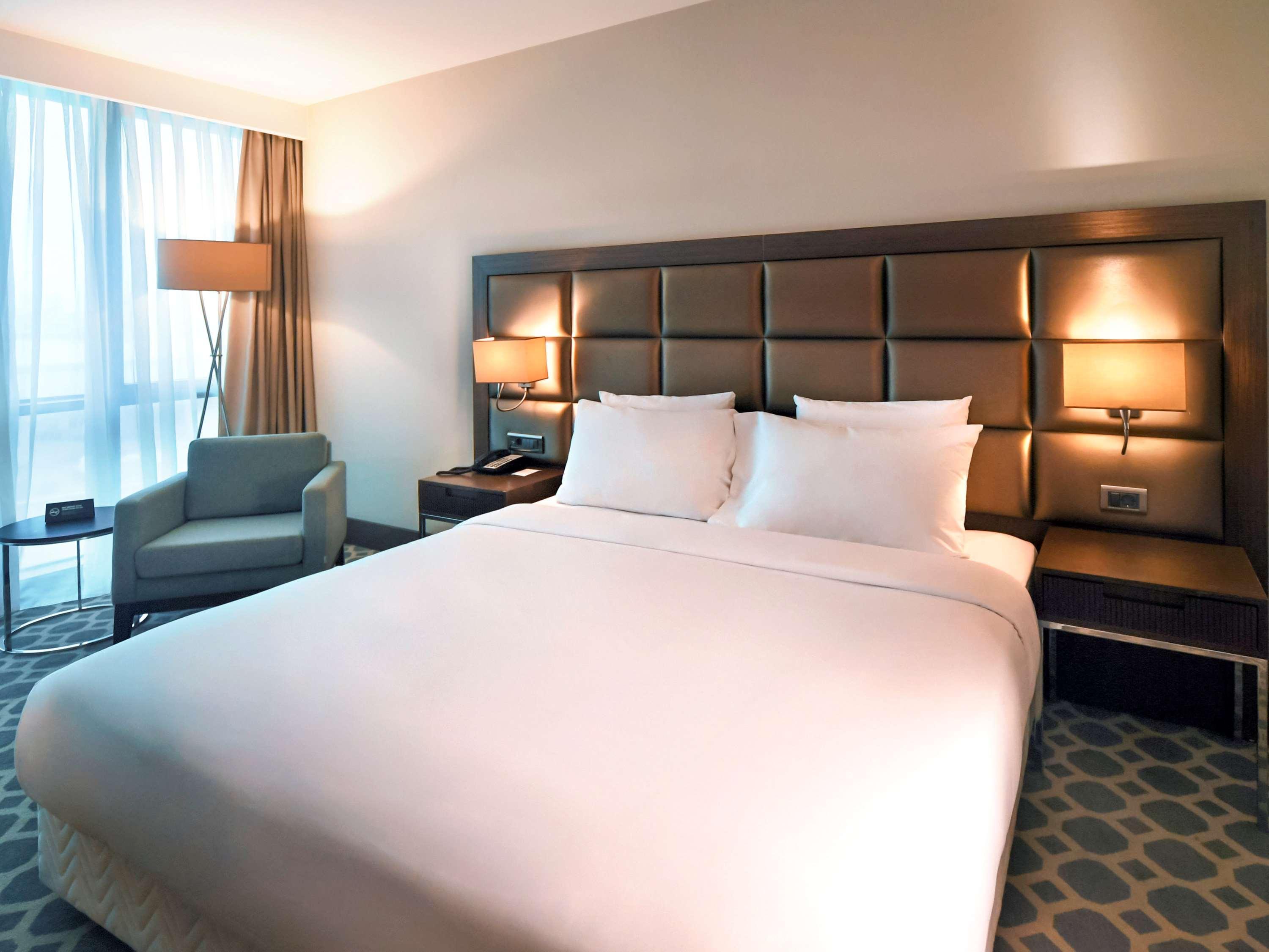 Mercure Istanbul West Hotel & Convention Center Ngoại thất bức ảnh