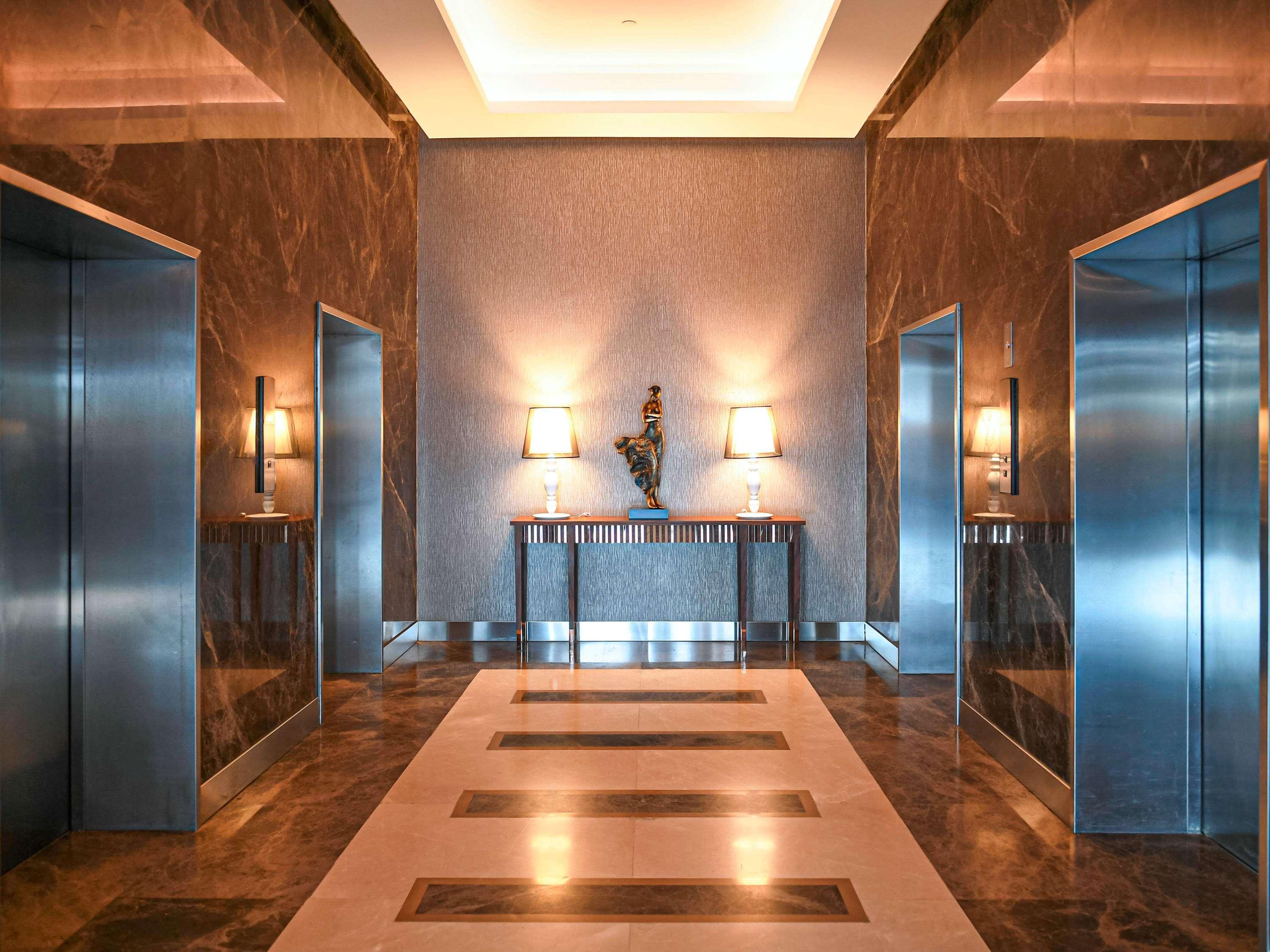 Mercure Istanbul West Hotel & Convention Center Ngoại thất bức ảnh
